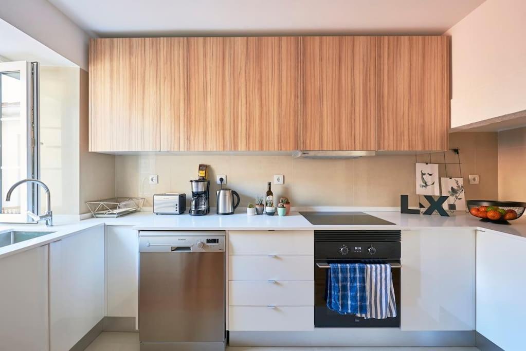 Baixa And Alfama At Your Doorstep, Terrace Aircon * Lissabon