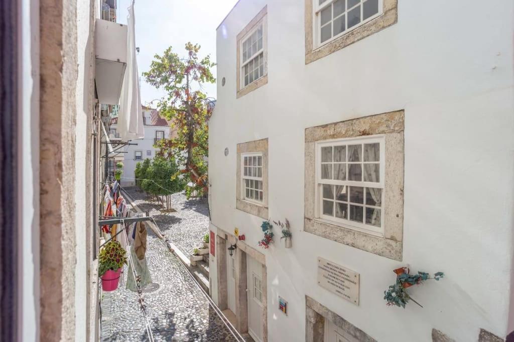 Apartment Baixa And Alfama At Your Doorstep, Terrace Aircon *